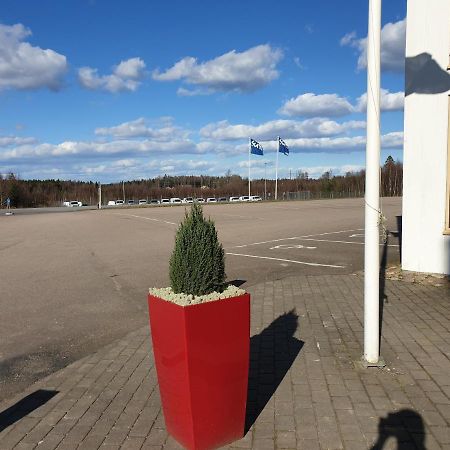 Trestads Restaurang Hotell&Pensionat Vänersborg Extérieur photo